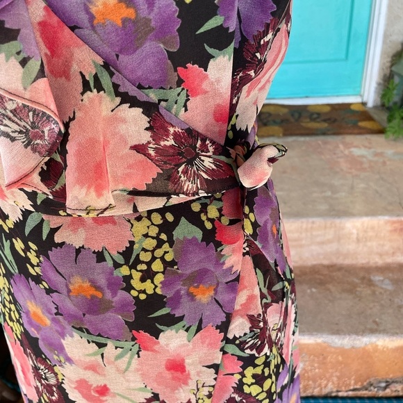 Sara Campbell Black Floral Wrap Around mid Length Dress size 2 - Picture 3 of 7